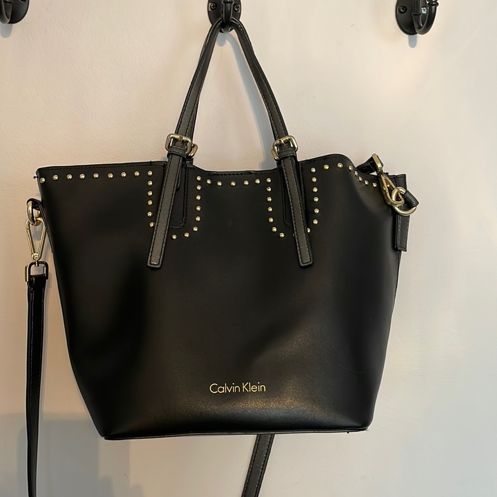 CALVIN KLEIN PURSE